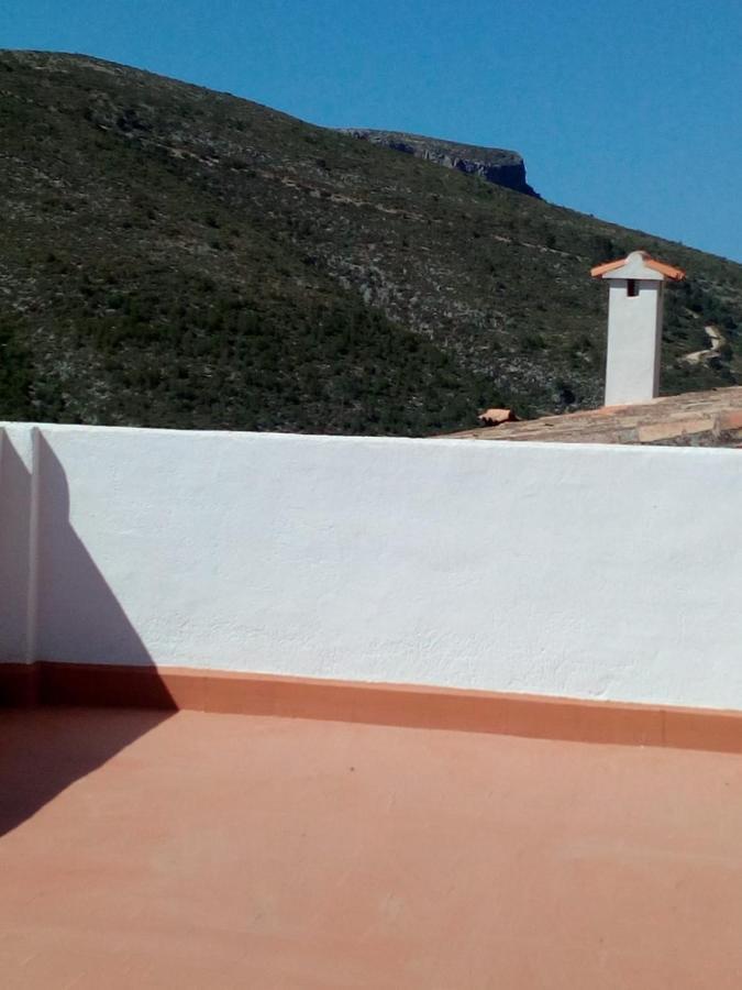 Tranquil Spanish Mountain Retreat Benirrama Eksteriør bilde